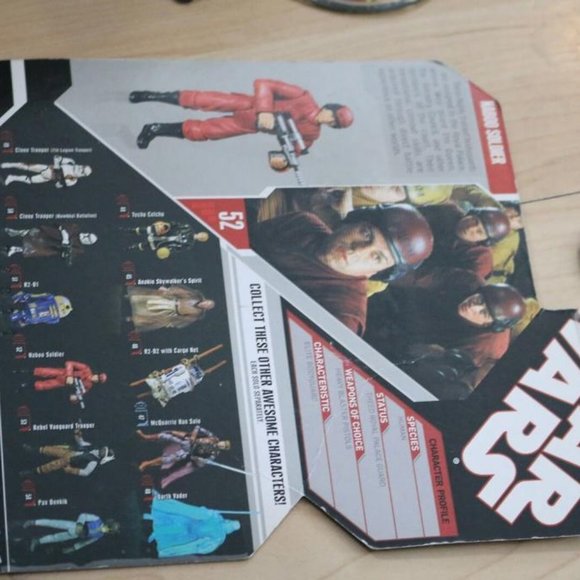 NEW STAR WARS 30TH ANNIVERSARY NABOO SOLDIER ACTION FIGURE #52 W SILVER COIN - Picture 8 of 9